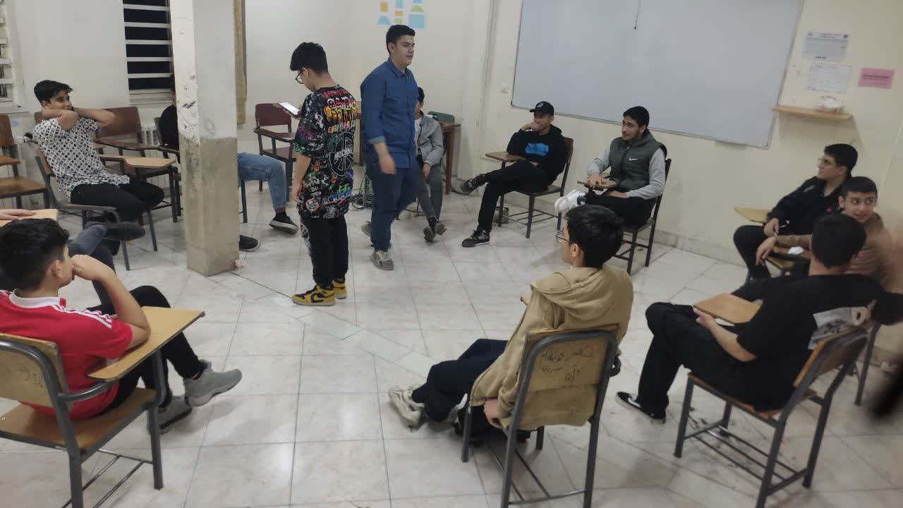  اردوی (شبی درمدر سه )یک شب به یادماندنی  درکنار دانش اموزان عزیز پایه نهم مدرسه اندیشه سجاد