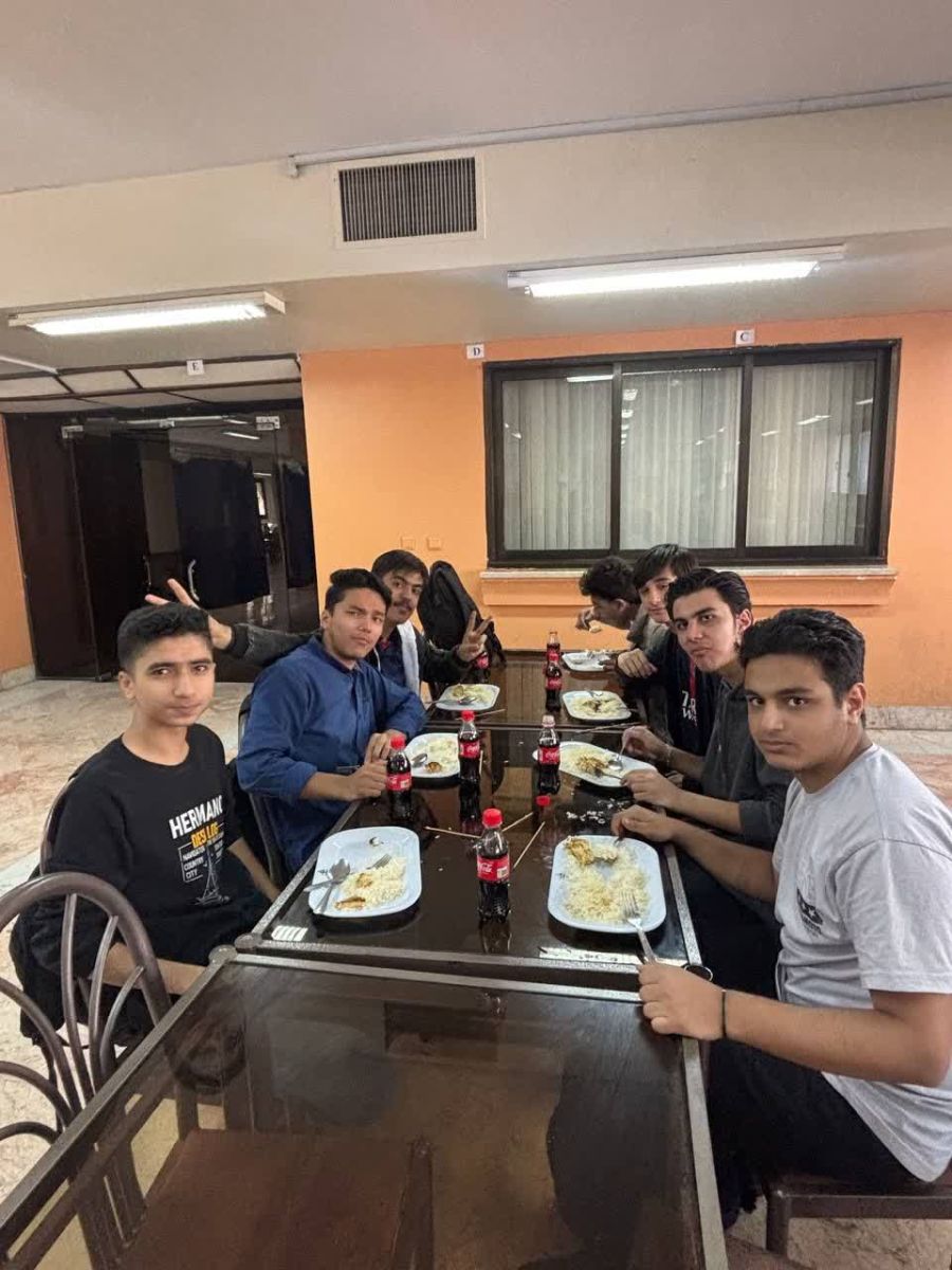 بازدید از دانشگاه سجاد و ضیافت ناهار توسط دانش‌آموزان مجتمع آموزشی اندیشه سجاد