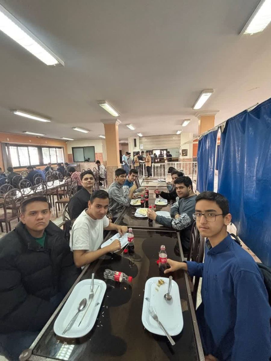 بازدید از دانشگاه سجاد و ضیافت ناهار توسط دانش‌آموزان مجتمع آموزشی اندیشه سجاد