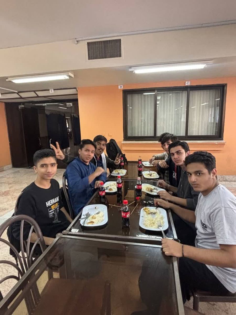 بازدید از دانشگاه سجاد و ضیافت ناهار توسط دانش‌آموزان مجتمع آموزشی اندیشه سجاد